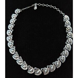 CORO Silver Tone Leaf Necklace 17" Vintage Marked Romantic Elvish Art Nouveau